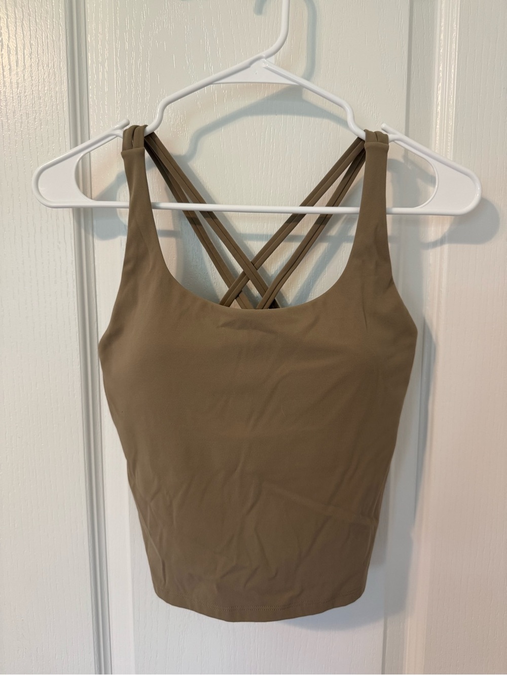 Strappy Scoop Neck Cropped Active Tank - Tan